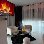 De Charme Paris Rocquencourt