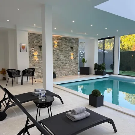 De Charme Paris 公寓 Rocquencourt